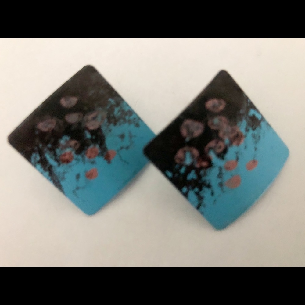 Trendy Turquoise/Black Earrings